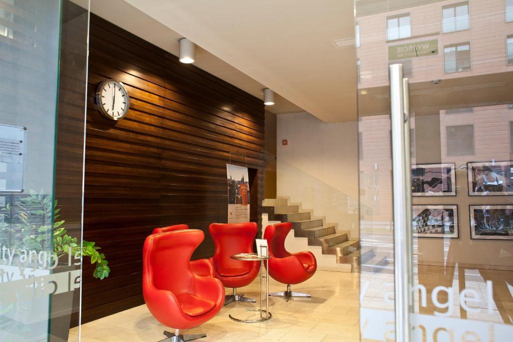 Angel City Center Krakow Aparthotel Zewnętrze zdjęcie