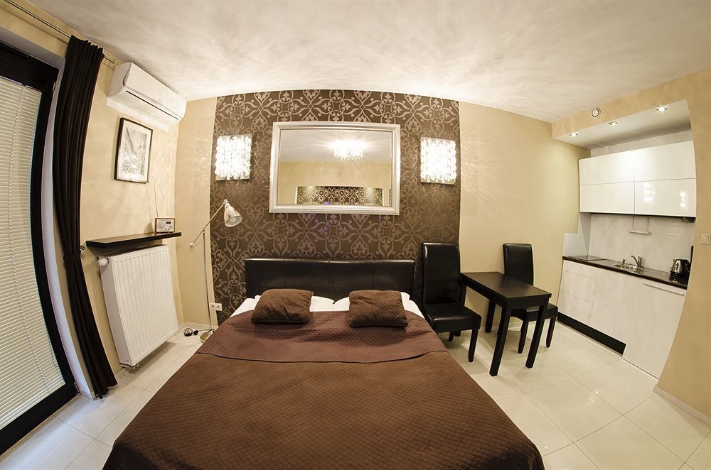 Angel City Center Krakow Aparthotel Zewnętrze zdjęcie